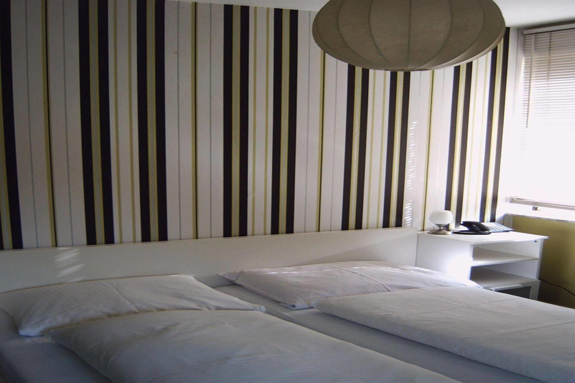 Dom Hotel Gescher Bagian luar foto